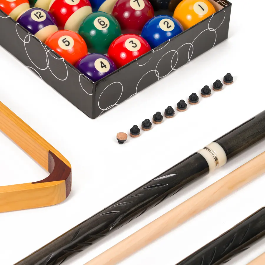 Stradivari Billiard Accessory Set 5,5 ft Starter Set 