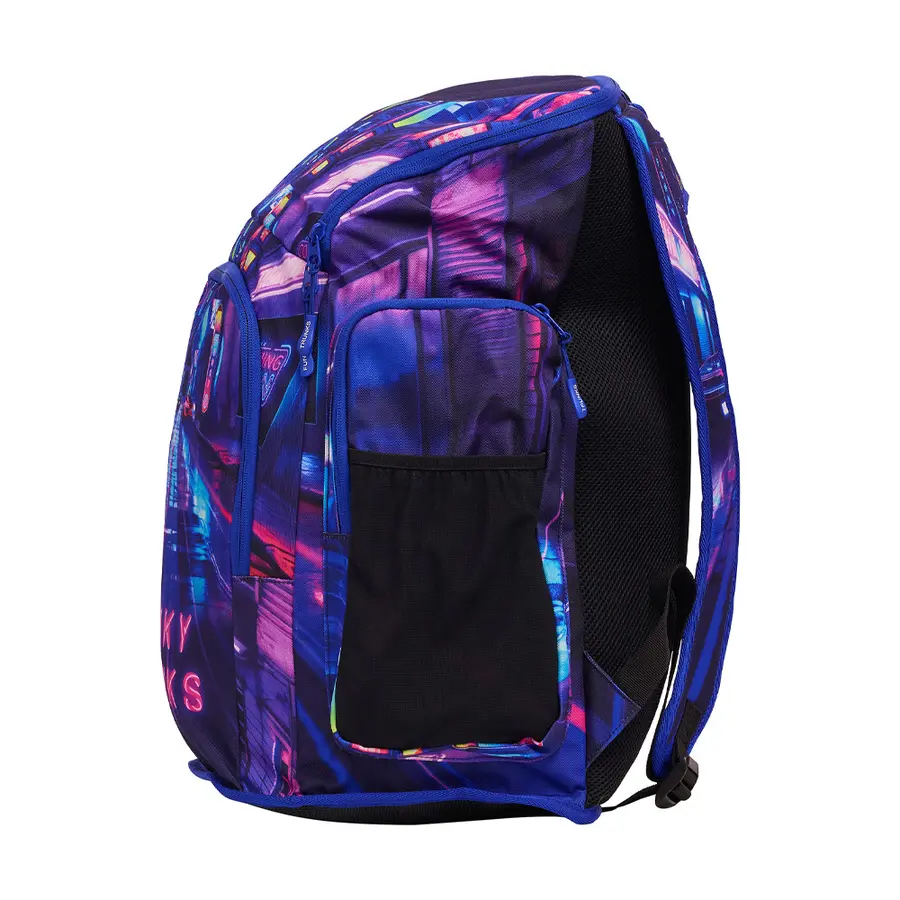 Funky Trunks | Space Case Reppu Cyber City | 40l 