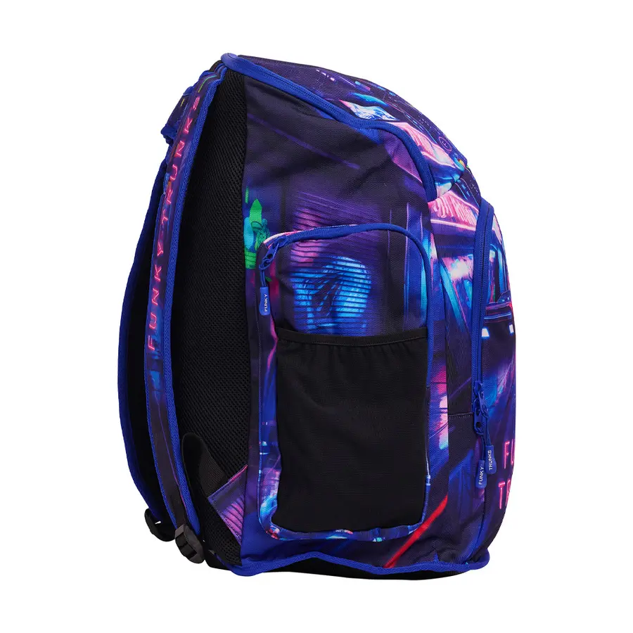 Funky Trunks | Space Case Reppu Cyber City | 40l 